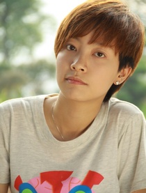 滕偲玙的英文名