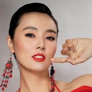 姜鸿波的英文名